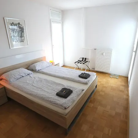 Apartment Thomas 028 *