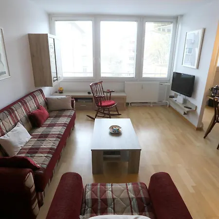 Thomas 028 Apartman *