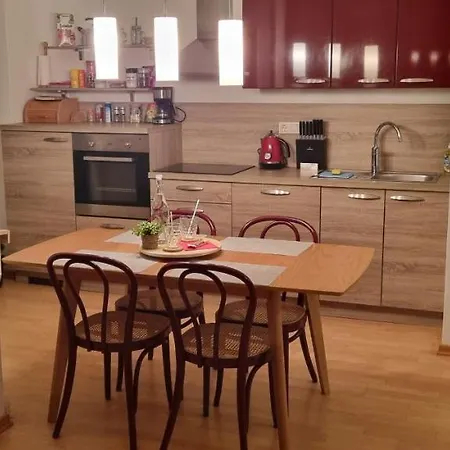 Thomas 028 * Ljubljana