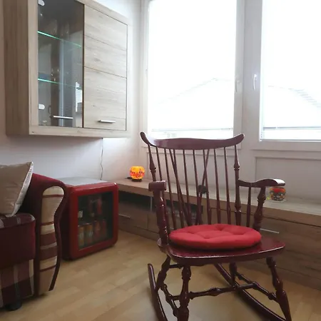 Thomas 028 Apartment